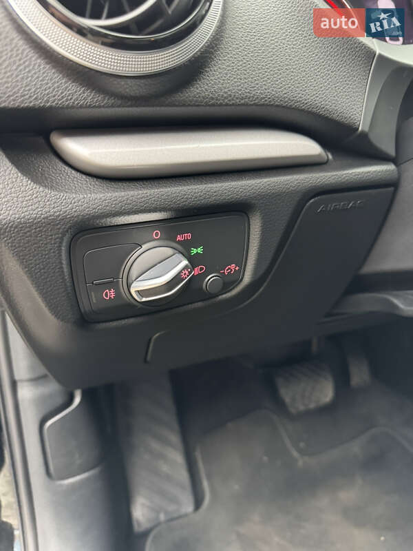 Седан Audi A3 2015 в Києві