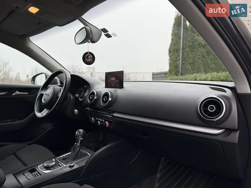 Хетчбек Audi A3 2013 в Стрию