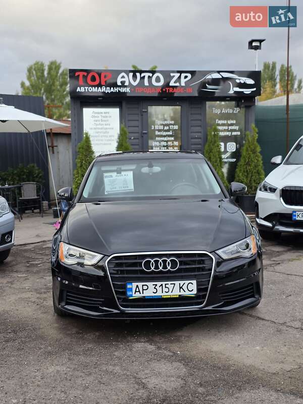 Седан Audi A3 2015 в Запоріжжі