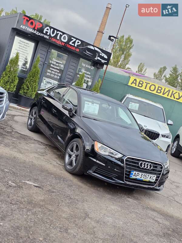 Седан Audi A3 2015 в Запоріжжі