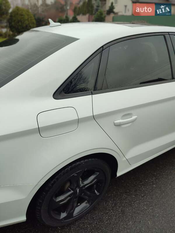 Седан Audi A3 2017 в Харкові