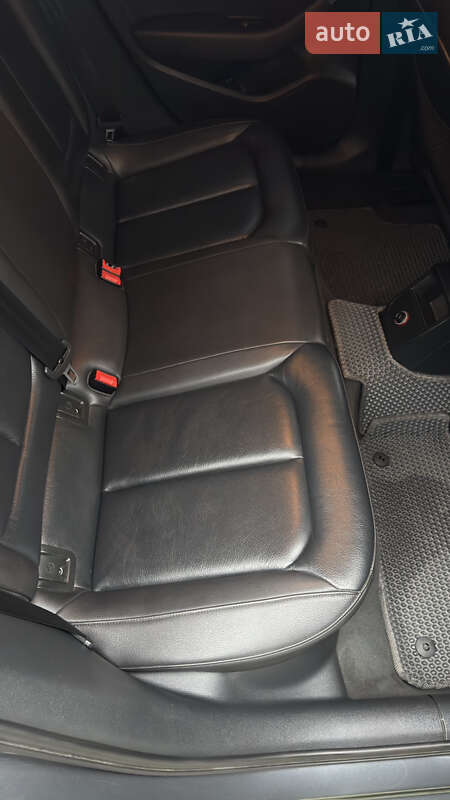 Седан Audi A3 2016 в Новомосковске