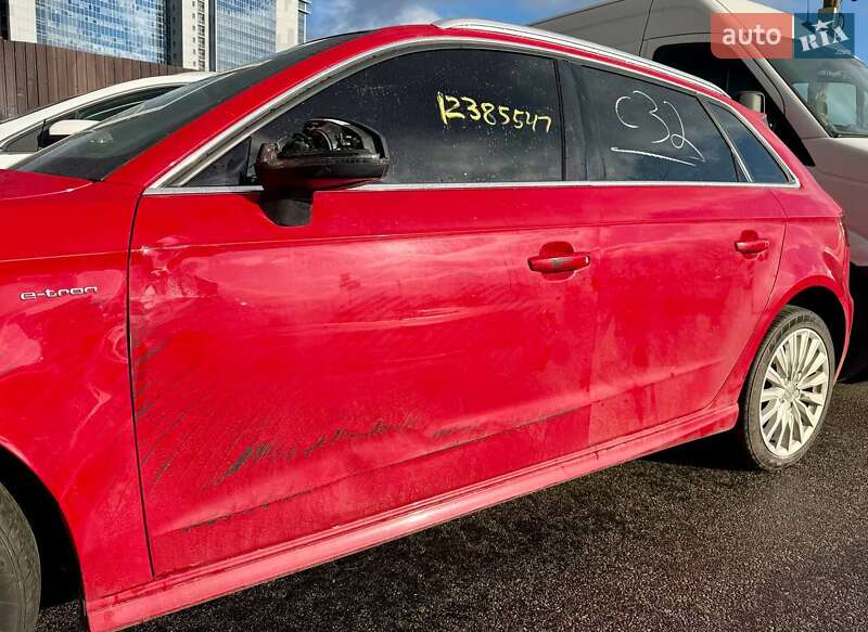 Хэтчбек Audi A3 2018 в Киеве