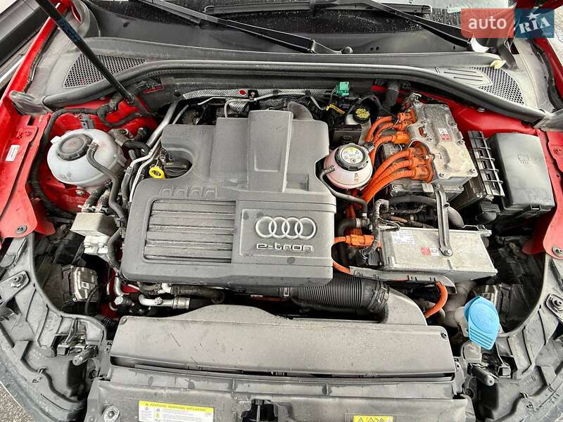 Хэтчбек Audi A3 2018 в Киеве