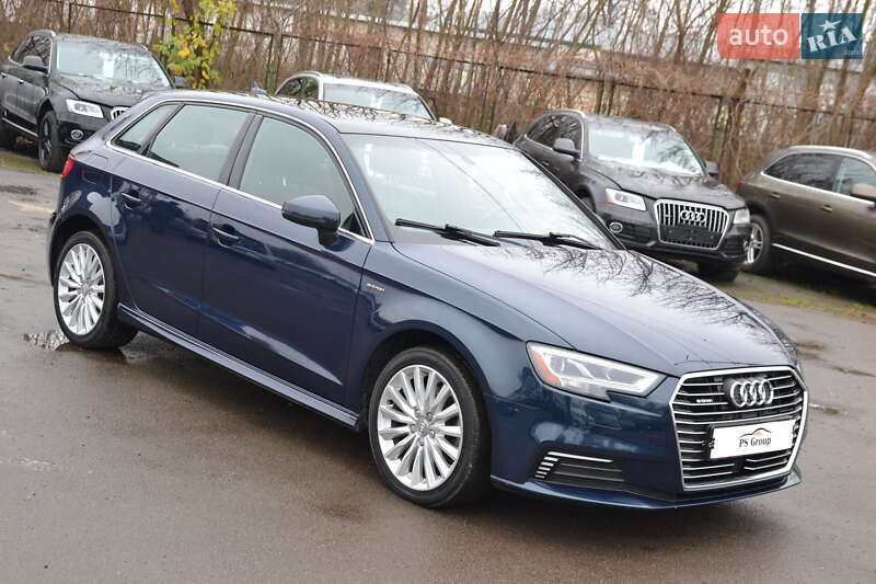 Хэтчбек Audi A3 2017 в Луцке фото 4 Хэтчбек Audi A3 2017 в Луцке