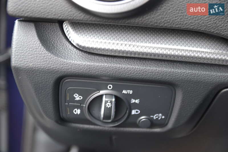 Хэтчбек Audi A3 2017 в Луцке фото 29 Хэтчбек Audi A3 2017 в Луцке