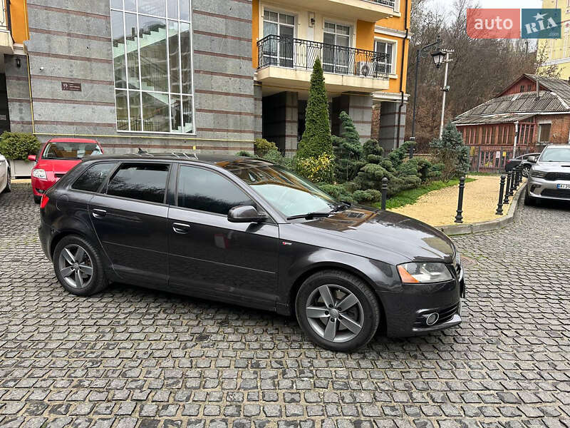 Хетчбек Audi A3 2010 в Києві