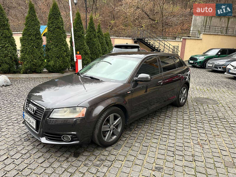 Хетчбек Audi A3 2010 в Києві