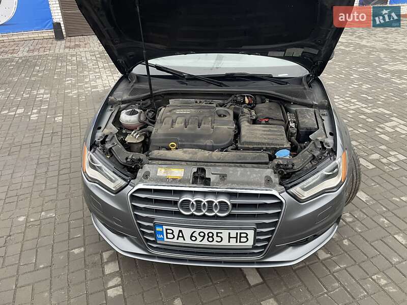 Седан Audi A3 2014 в Умани