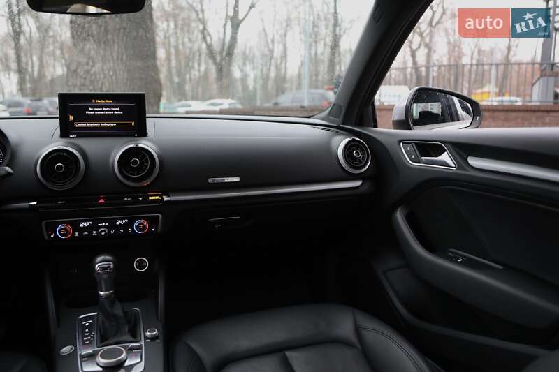 Седан Audi A3 2017 в Харькове фото 13 Седан Audi A3 2017 в Харькове