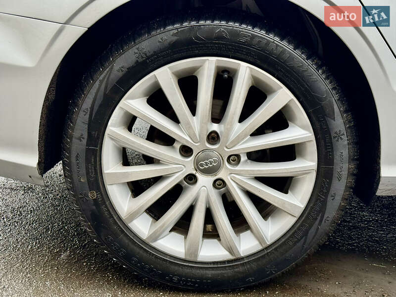 Седан Audi A3 2014 в Києві