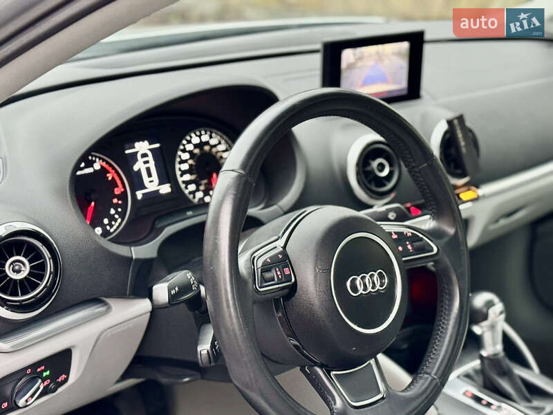 Седан Audi A3 2014 в Києві