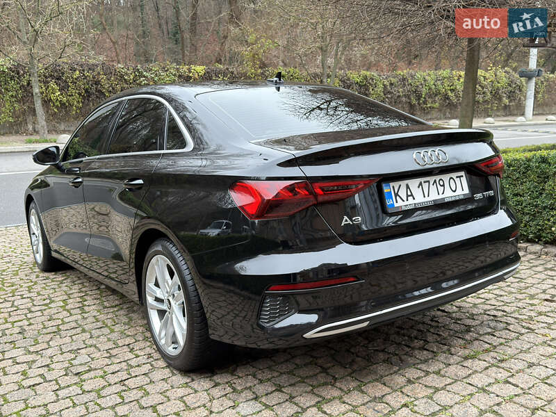 Седан Audi A3 2020 в Киеве