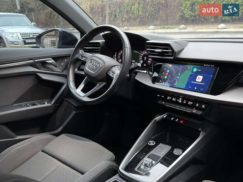 Седан Audi A3 2020 в Киеве