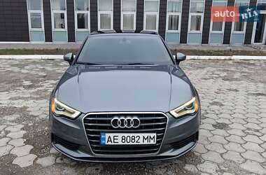 Седан Audi A3 2014 в Дніпрі