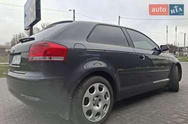 Хэтчбек Audi A3 2004 в Кропивницком