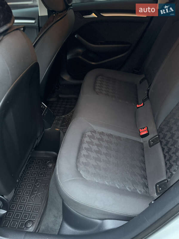 Хэтчбек Audi A3 2016 в Белой Церкви