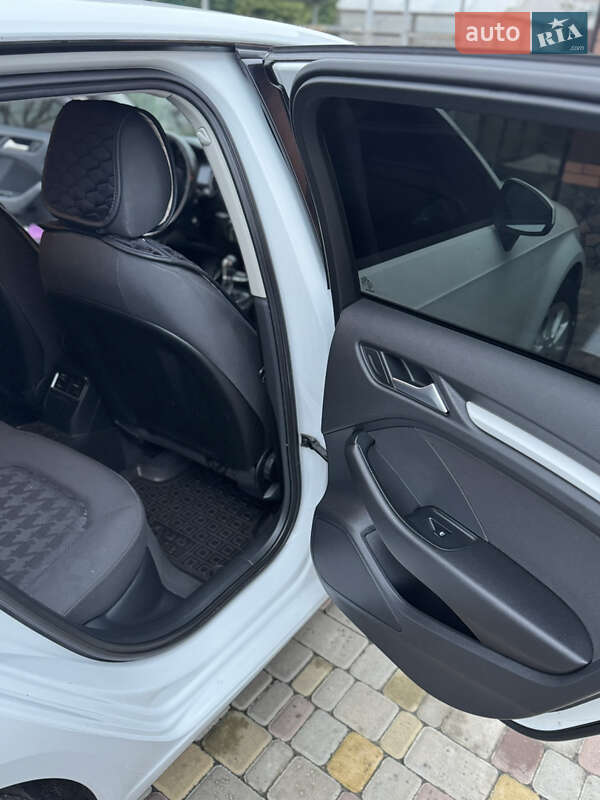 Хэтчбек Audi A3 2016 в Белой Церкви