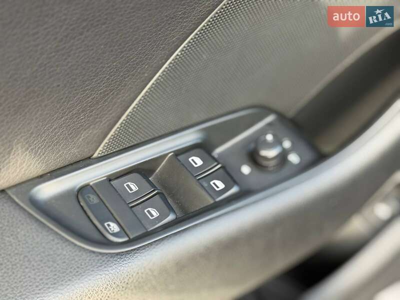 Седан Audi A3 2015 в Киеве фото 11 Седан Audi A3 2015 в Киеве