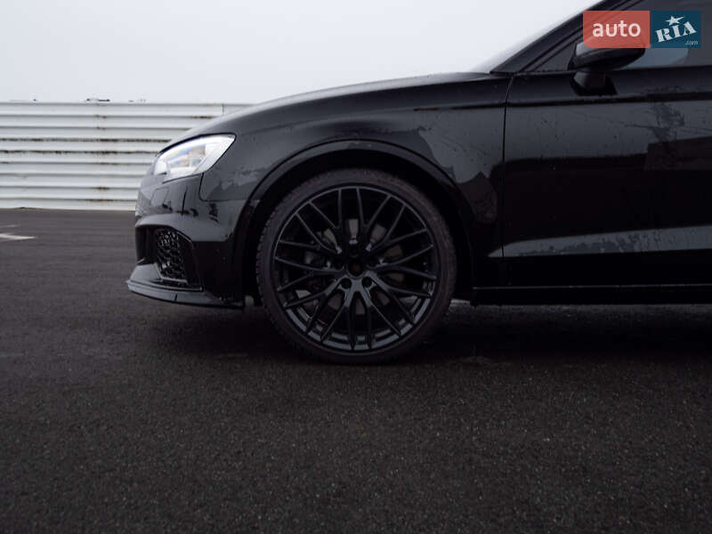 Седан Audi A3 2016 в Львове