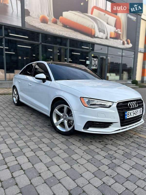 Седан Audi A3 2014 в Хмельницком