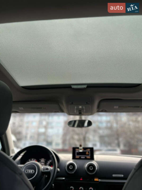 Седан Audi A3 2014 в Хмельницком
