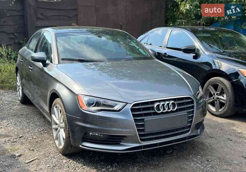 Седан Audi A3 2014 в Умани