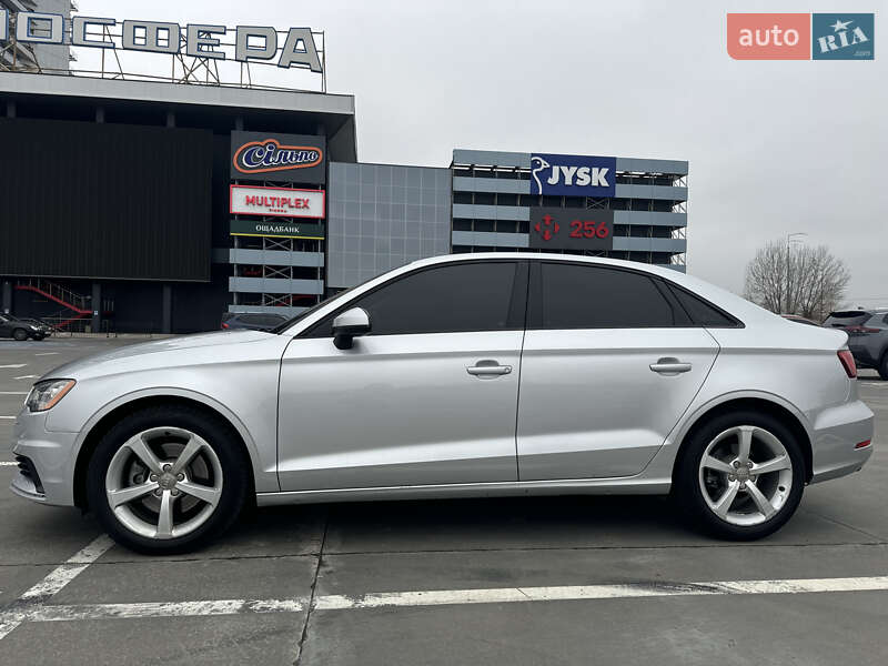 Седан Audi A3 2014 в Киеве фото 3 Седан Audi A3 2014 в Киеве