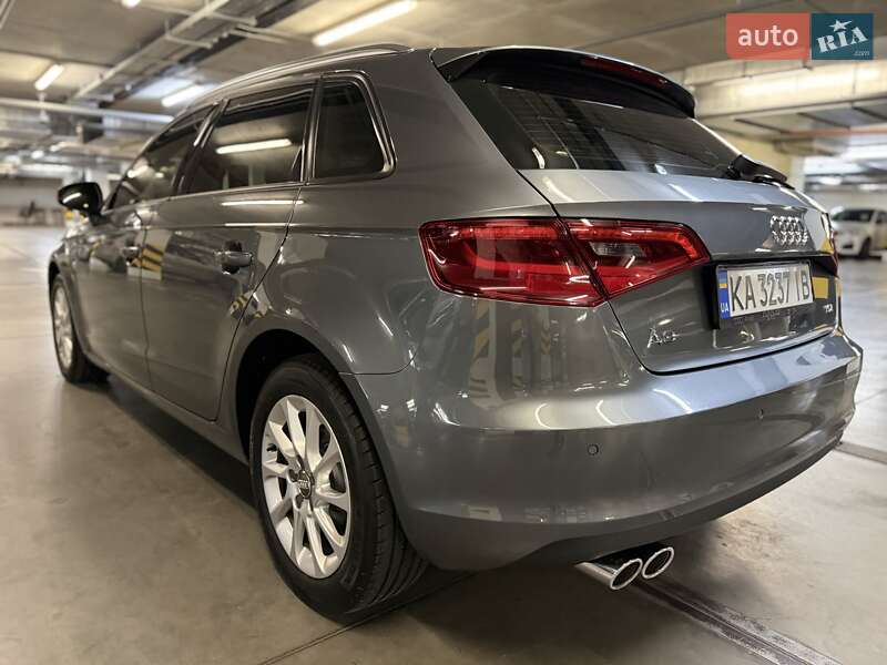 Хэтчбек Audi A3 2016 в Киеве
