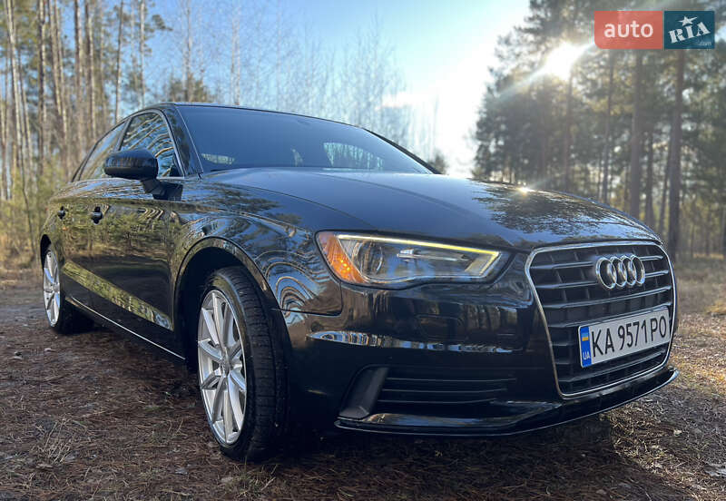 Седан Audi A3 2014 в Киеве