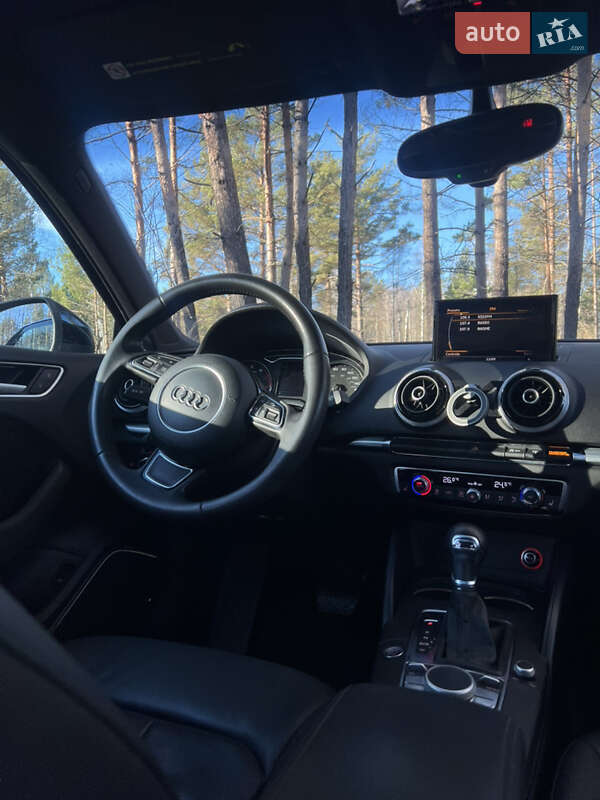 Седан Audi A3 2014 в Киеве