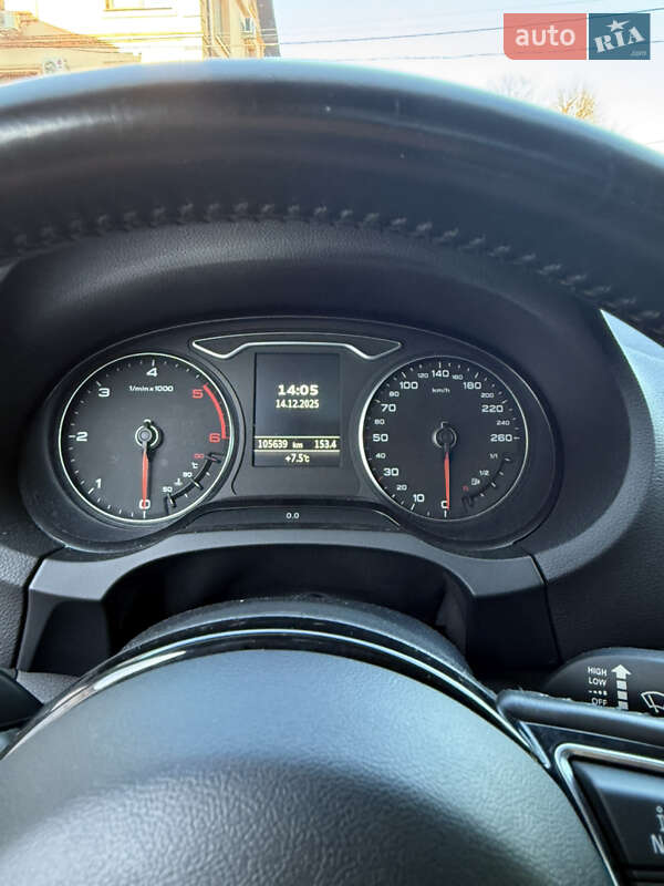 Седан Audi A3 2013 в Ивано-Франковске