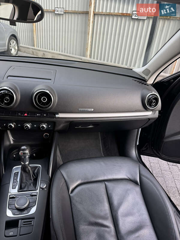 Седан Audi A3 2014 в Киеве фото 10 Седан Audi A3 2014 в Киеве