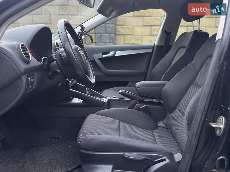 Хэтчбек Audi A3 2006 в Луцке фото 28 Хэтчбек Audi A3 2006 в Луцке