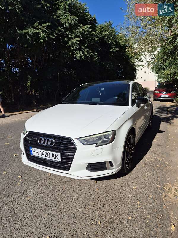 Седан Audi A3 2017 в Одессе фото Седан Audi A3 2017 в Одессе