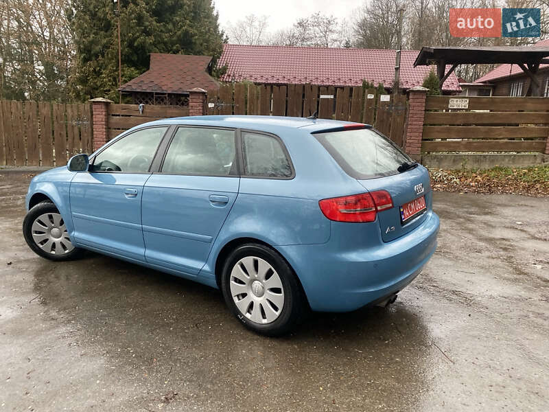 Хэтчбек Audi A3 2009 в Борщеве