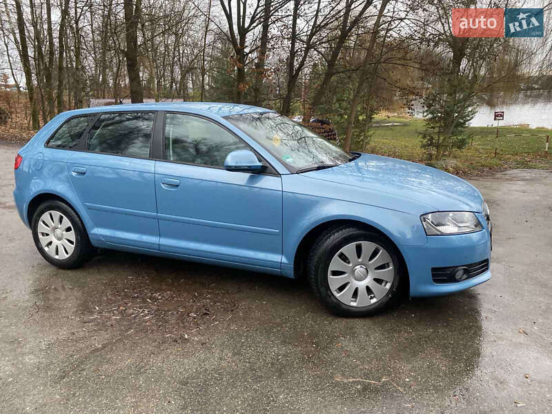 Хэтчбек Audi A3 2009 в Борщеве