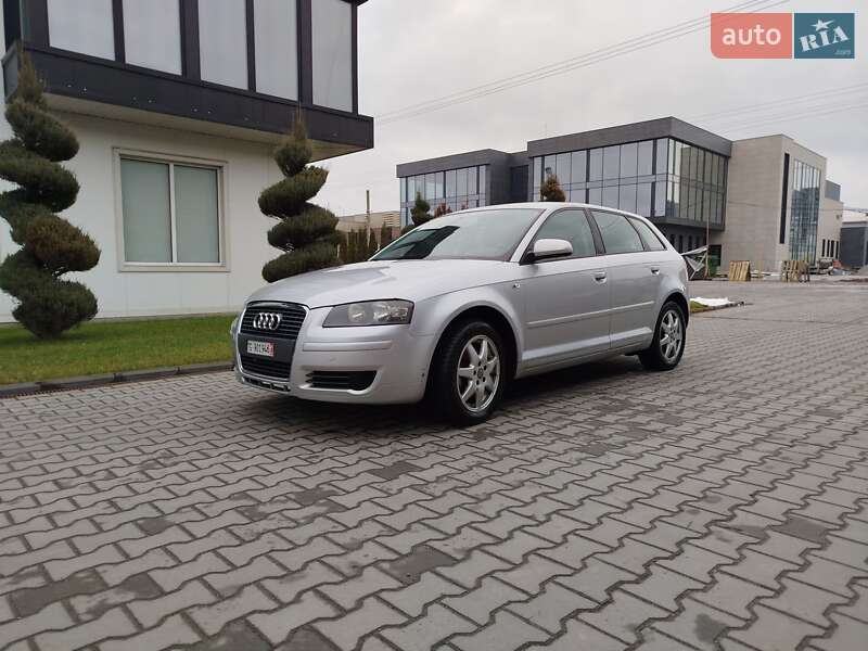 Хэтчбек Audi A3 2007 в Киеве
