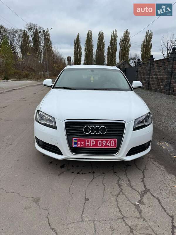 Хэтчбек Audi A3 2008 в Ромнах фото 6 Хэтчбек Audi A3 2008 в Ромнах