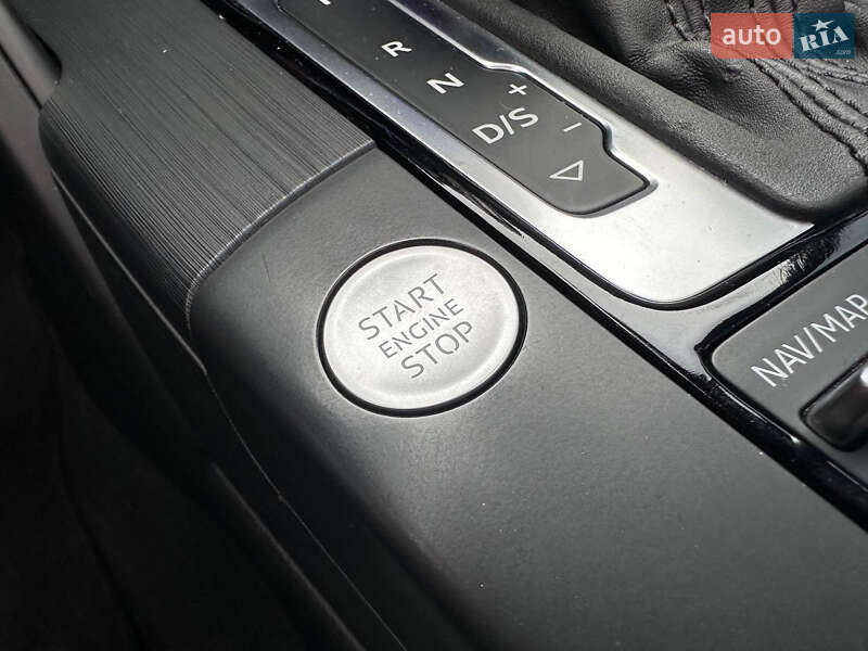 Седан Audi A3 2019 в Киеве