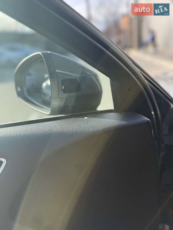 Седан Audi A3 2017 в Стрые