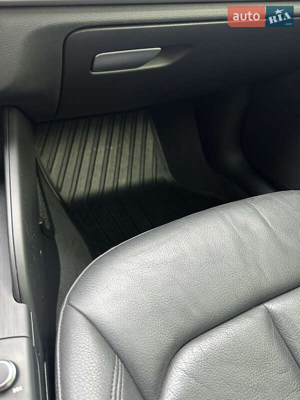 Хэтчбек Audi A3 2015 в Киеве