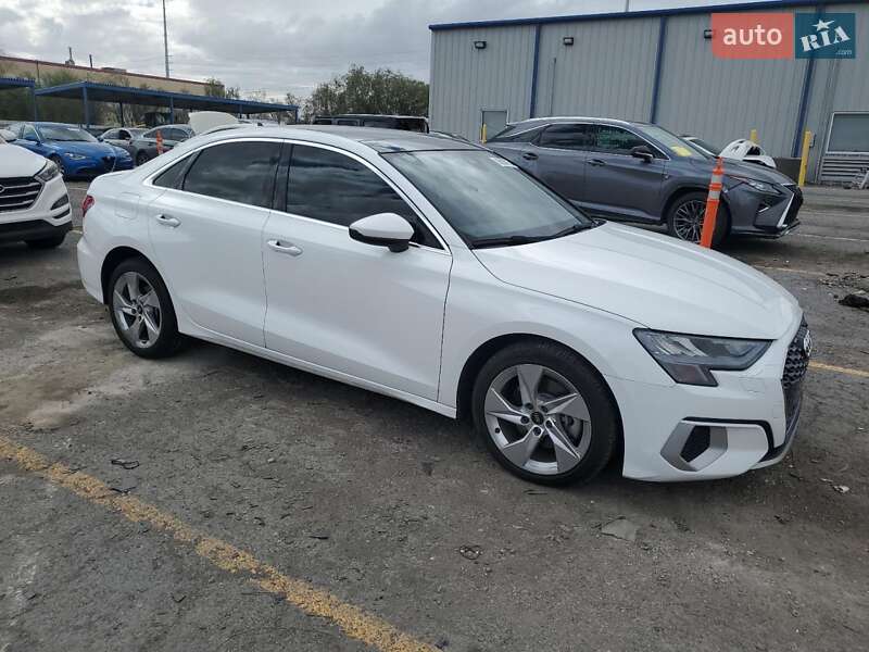 Седан Audi A3 2022 в Львове