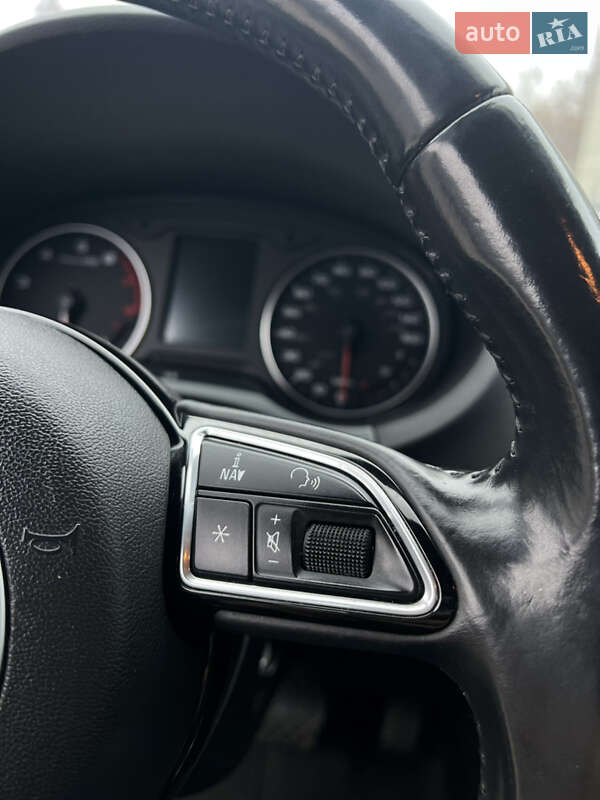 Седан Audi A3 2015 в Киеве