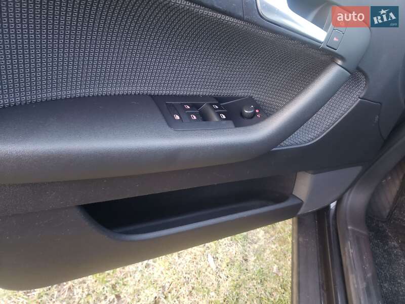 Хэтчбек Audi A3 2006 в Новояворовске