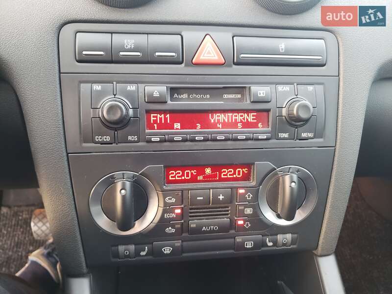 Хэтчбек Audi A3 2006 в Новояворовске