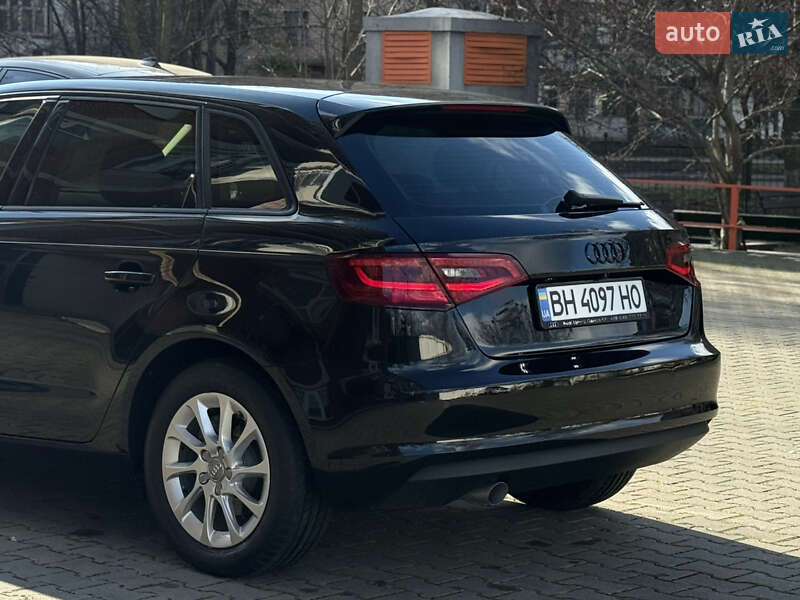 Хэтчбек Audi A3 2015 в Одессе фото 14 Хэтчбек Audi A3 2015 в Одессе
