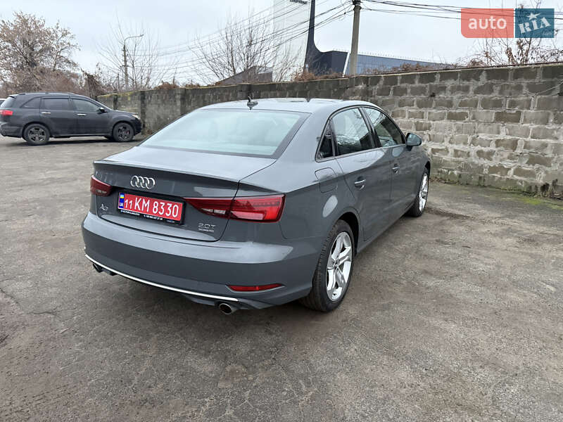 Седан Audi A3 2017 в Киеве