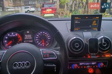 Седан Audi A3 2015 в Киеве