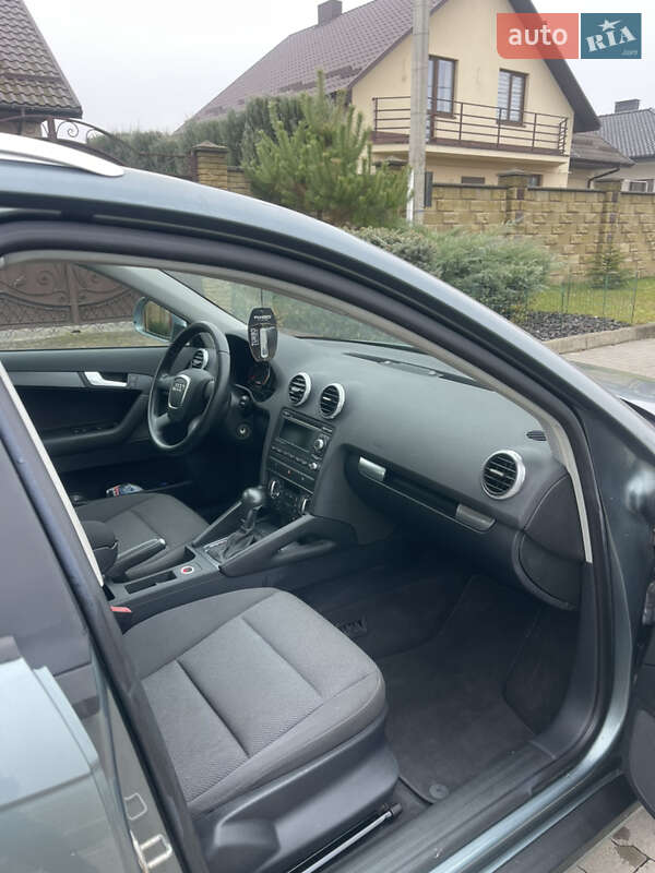 Хэтчбек Audi A3 2009 в Ровно
